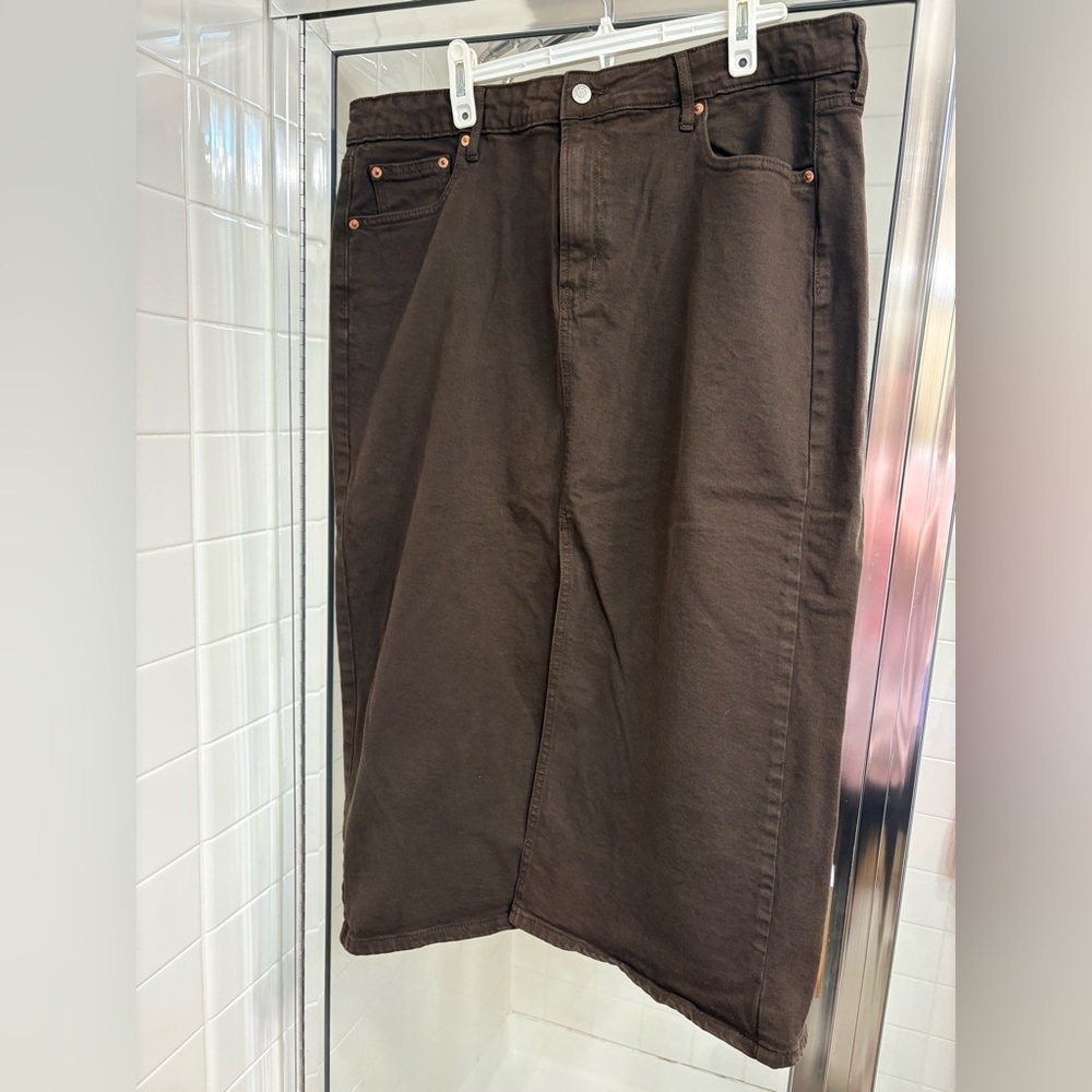 GAP Women's Dark Brown Midi Skirt